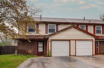 Building Photo - 304 Walnut Cir