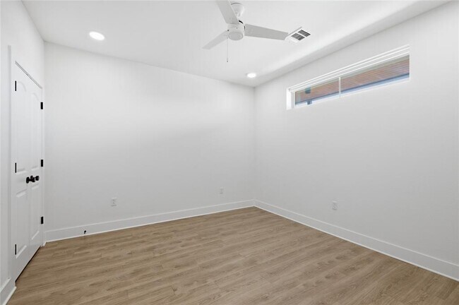 Foto del edificio - 4704 Sunset Trail