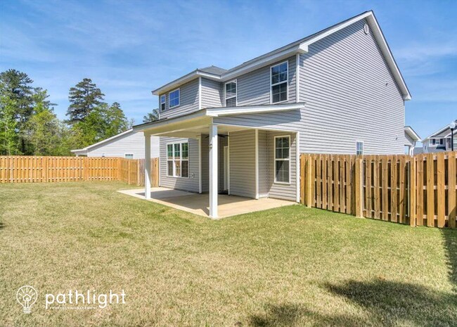 Building Photo - 729 Goodale Drive