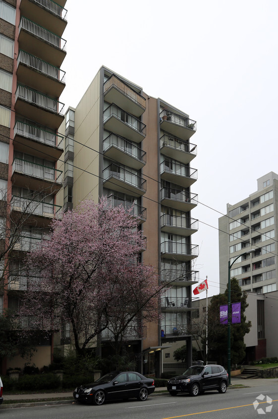 Primary Photo - Crestview Terrace