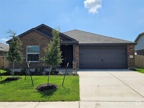 Building Photo - 400 Camargue Dr