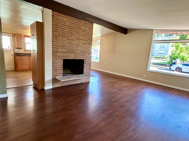 Foto del edificio - Upper Rainier Beach Home