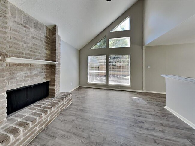 Foto del edificio - 19631 Coppervine Ln