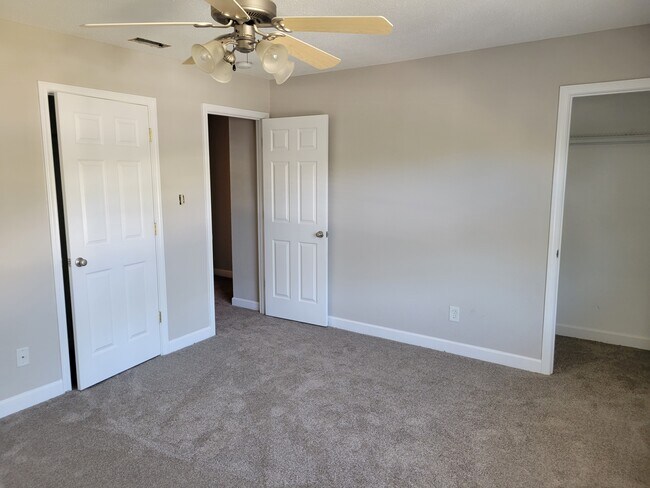 Master Bedroom - 220 Emerald Park Ct