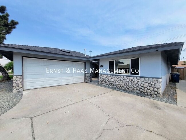 Building Photo - 5336 Josie Ave