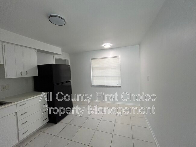 Building Photo - 3065 Keene Park Dr