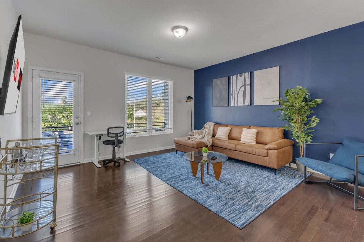 Foto principal - 2620 Wolf Cub Ct