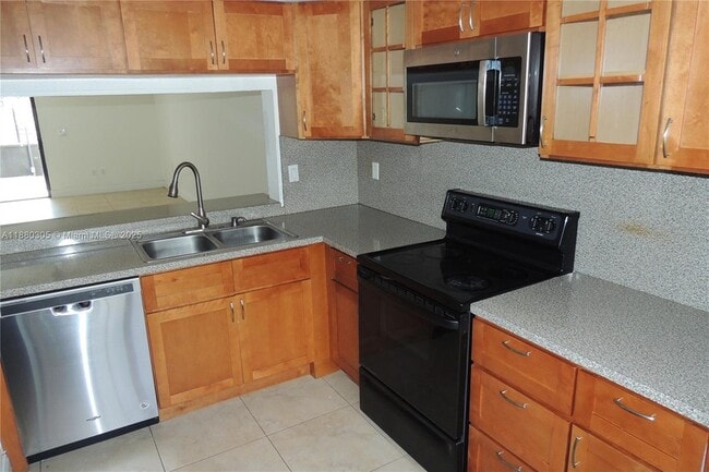 Foto del edificio - 10104 NW 41st St