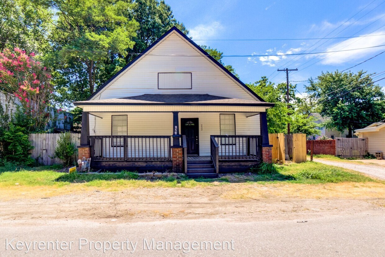 212 N Wewoka Ave, Claremore, OK 74017 House Rental in Claremore, OK
