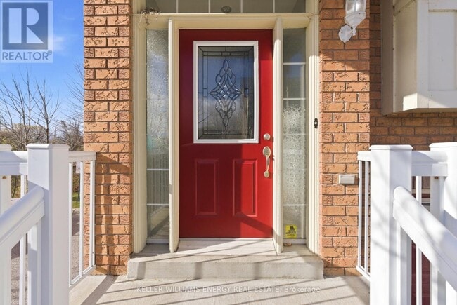 Building Photo - 18 Boone Ln