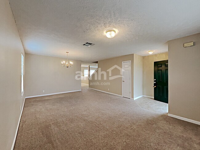 Building Photo - 5456 Middlebury Dr