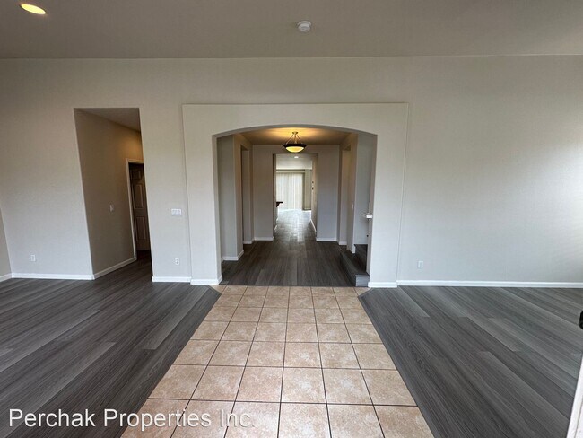 Building Photo - 5 br, 3 bath House - 4509 Wagon Trail Way