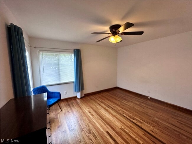 Foto del edificio - 1093 N Main St