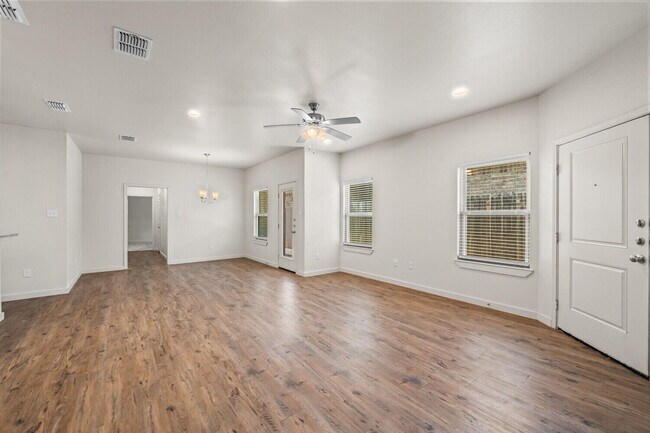 Building Photo - 2541 134th St