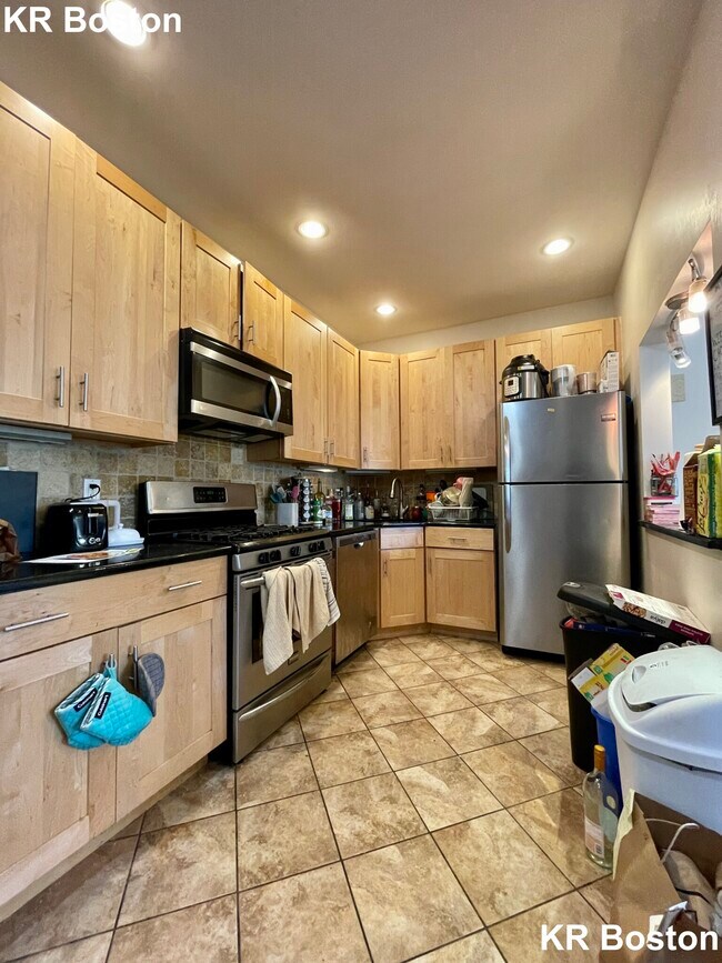 Foto del edificio - 16 Saint Lukes Rd