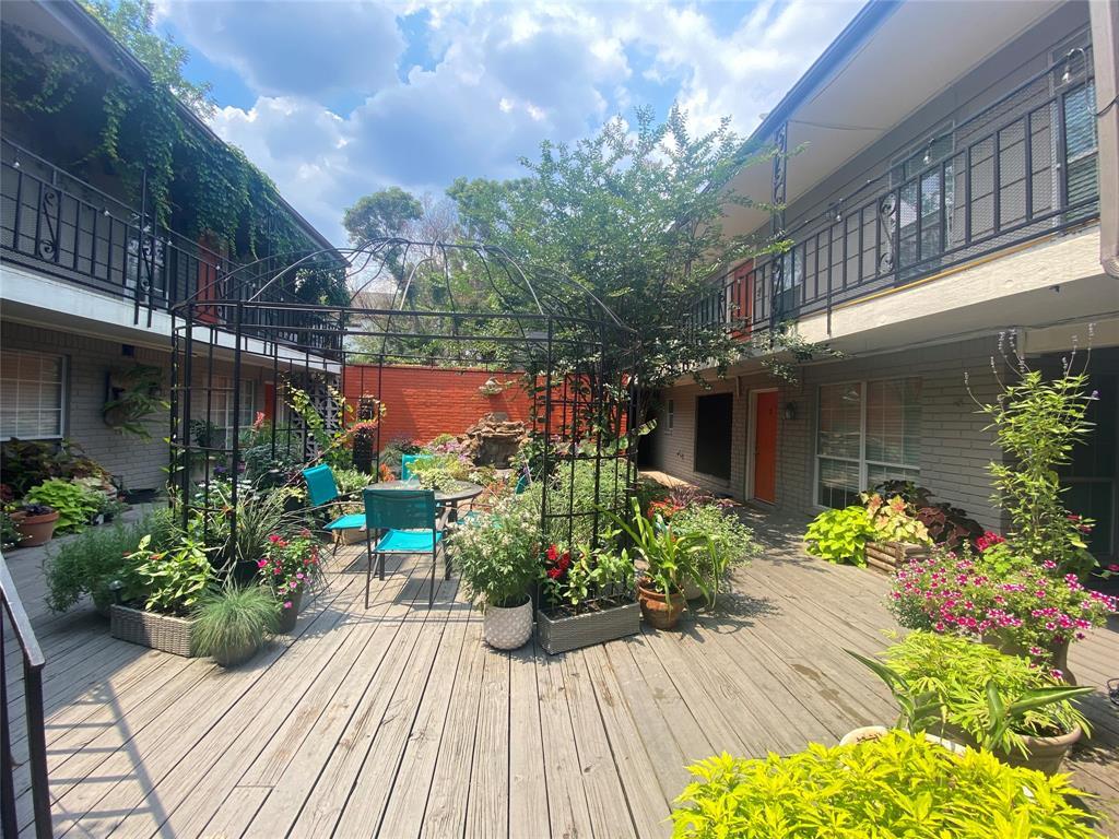 Foto principal - 710 Colquitt St