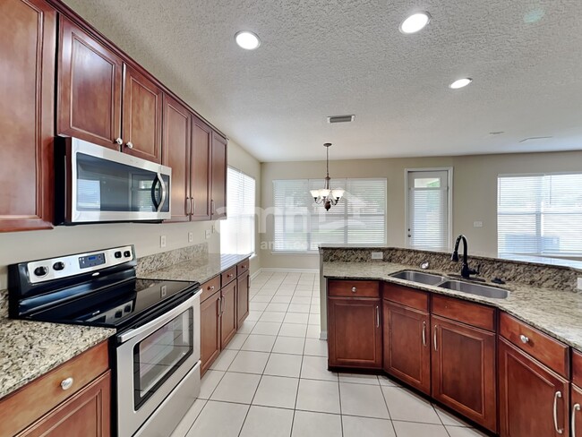 Building Photo - 1555 Tawny Marsh Ct