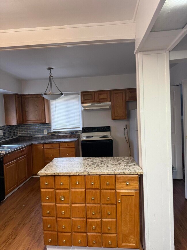 Foto del edificio - 19133 MacArthur