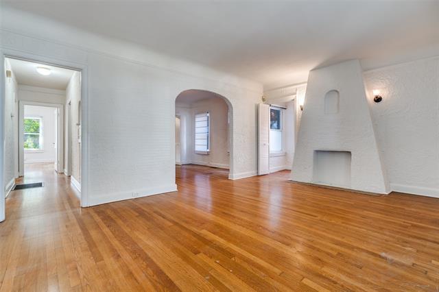 Foto del edificio - 4012 Prescott Ave