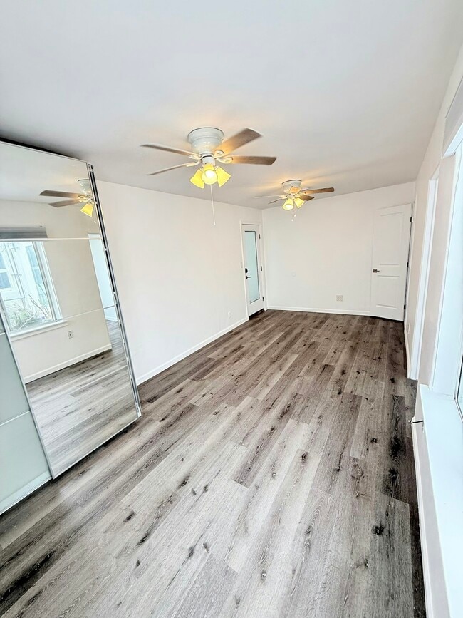 Foto del edificio - 732 Ventura Pl