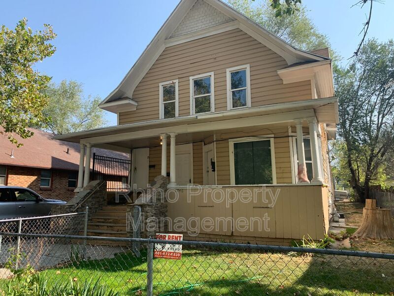 Foto principal - 2746 Madison Ave
