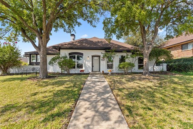 Primary Photo - 3005 Club Hill Dr
