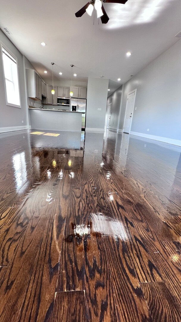 Foto del edificio - 5408 S Michigan Ave