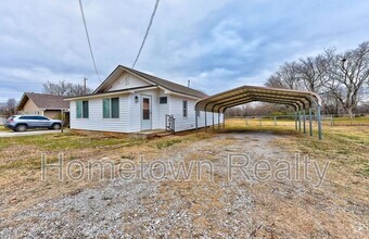 Building Photo - 3313 N Union Ave