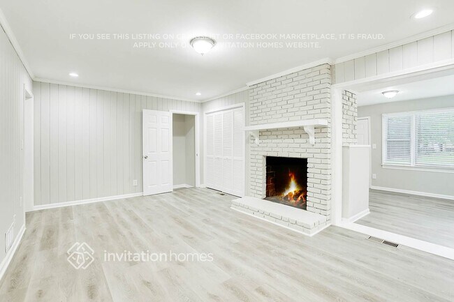 Foto del edificio - 2550 Greenwood Cir