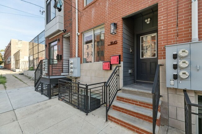 Photo - 1845 E Huntingdon St Apartment