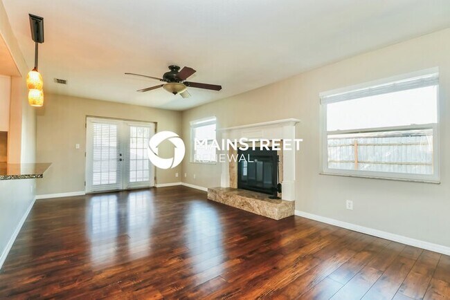 Foto del edificio - 3 Bedroom Pet-Friendly Home in New Port Richey, FL with Main Street Renewal