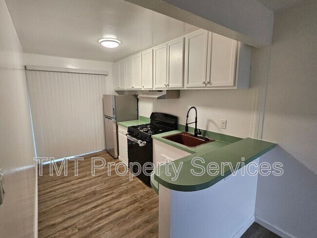 Foto del edificio - 2619 Acacia St