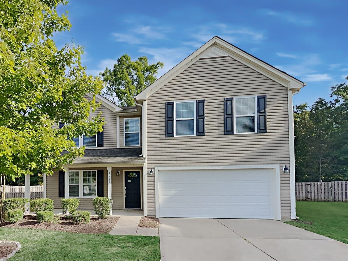 Primary Photo - 9600 Cayenne Dr