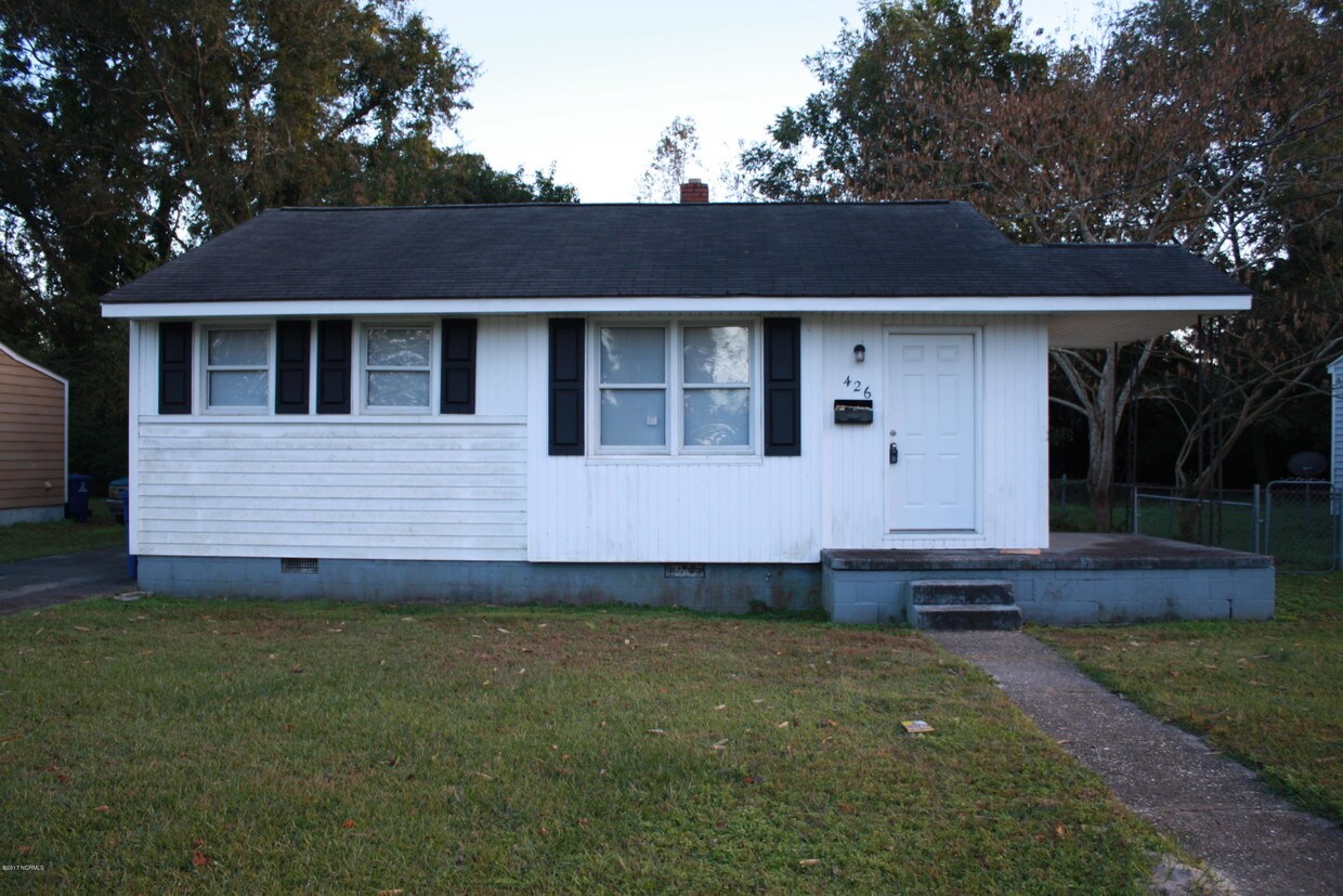 Foto principal - 426 Nelson Dr