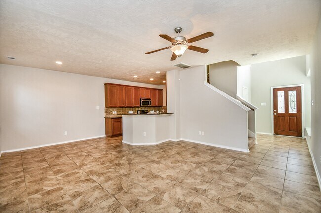 Building Photo - 18 Whitekirk Pl