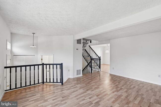 Building Photo - 13225 Custom House Ct