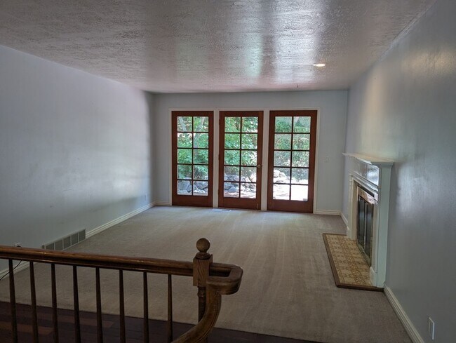Foto del edificio - 1806 E Fawn Ln
