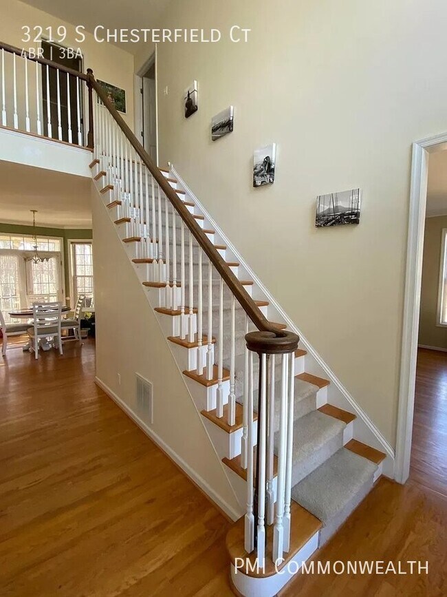 Building Photo - 4 Bed / 3 Bath Single Family (Available 1/...