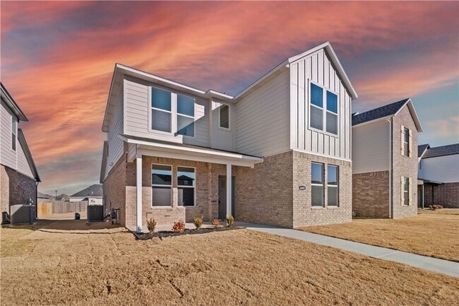 Building Photo - 4682 W Aurora St