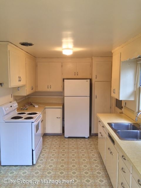 Foto del edificio - 2 br, 1 bath House - 1110 NW 31ST ST
