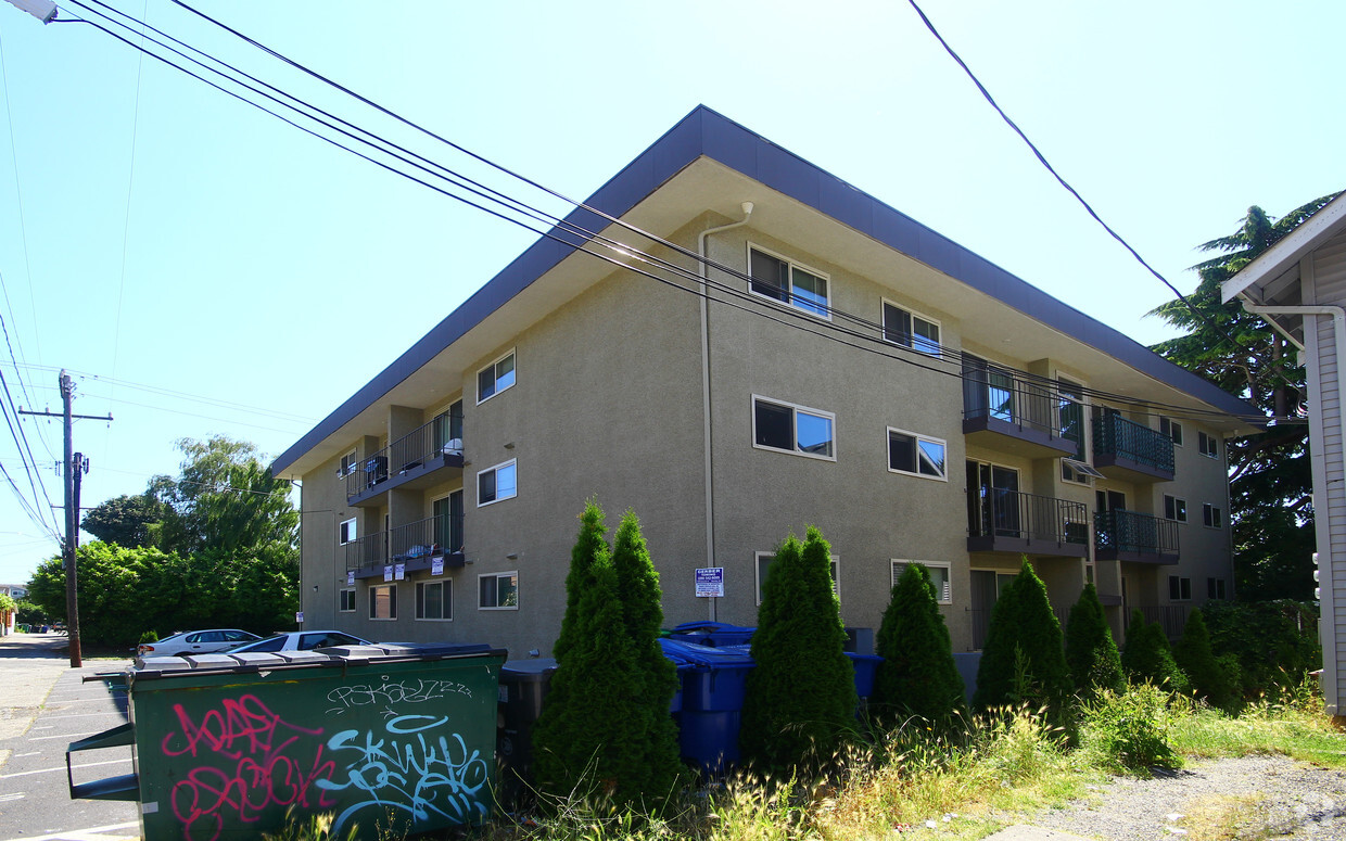 Building Photo - 5200 15th Ave NE