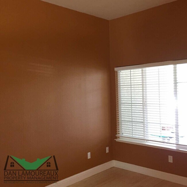 Foto del edificio - 3 br, 2 bath House - 876 Browning Circle