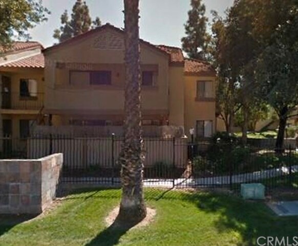 Foto del edificio - 1130 W Blaine St