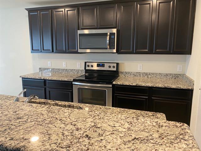 Building Photo - 3112 Montserrat Creek Dr