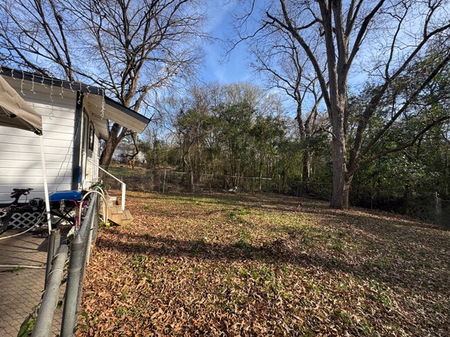 Foto del edificio - 235 E Olive St