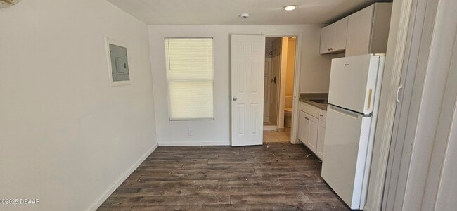 Foto del edificio - 4748 US-17