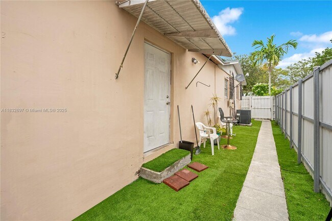 Foto del edificio - 20200 SW 117th Ave