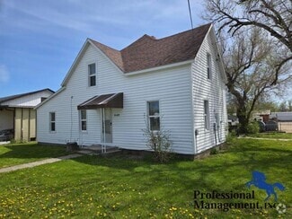 Building Photo - 640 Logan Ln