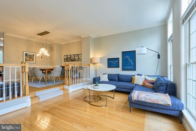 Foto del edificio - 5404 Edsall Ridge Pl