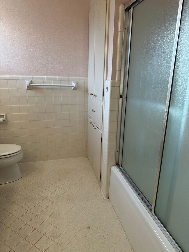 Foto del edificio - 944 Princewood Ct